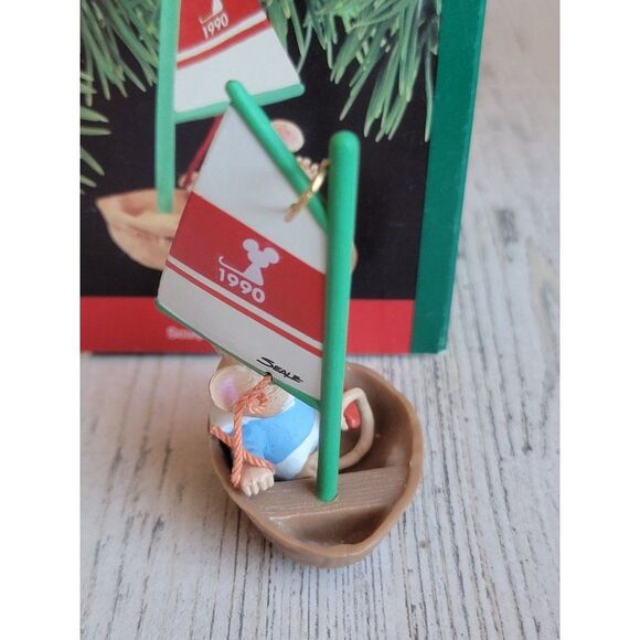 Hallmark 1990 Mouse boat ornament Xmas vintage - Picture 3 of 5